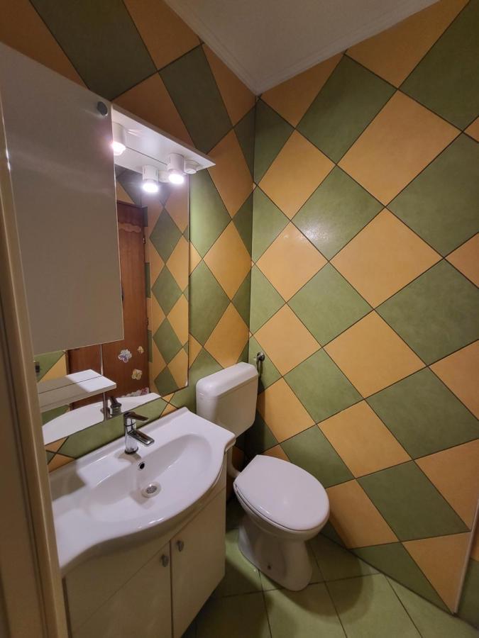 ApartmaniinПримоштен Екстер'єр фото