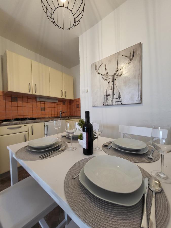 ApartmaniinПримоштен Екстер'єр фото